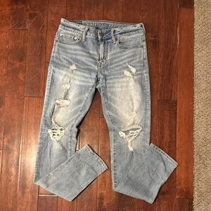 American Eagle Outfitters Men's Distressed Light Blue Jeans